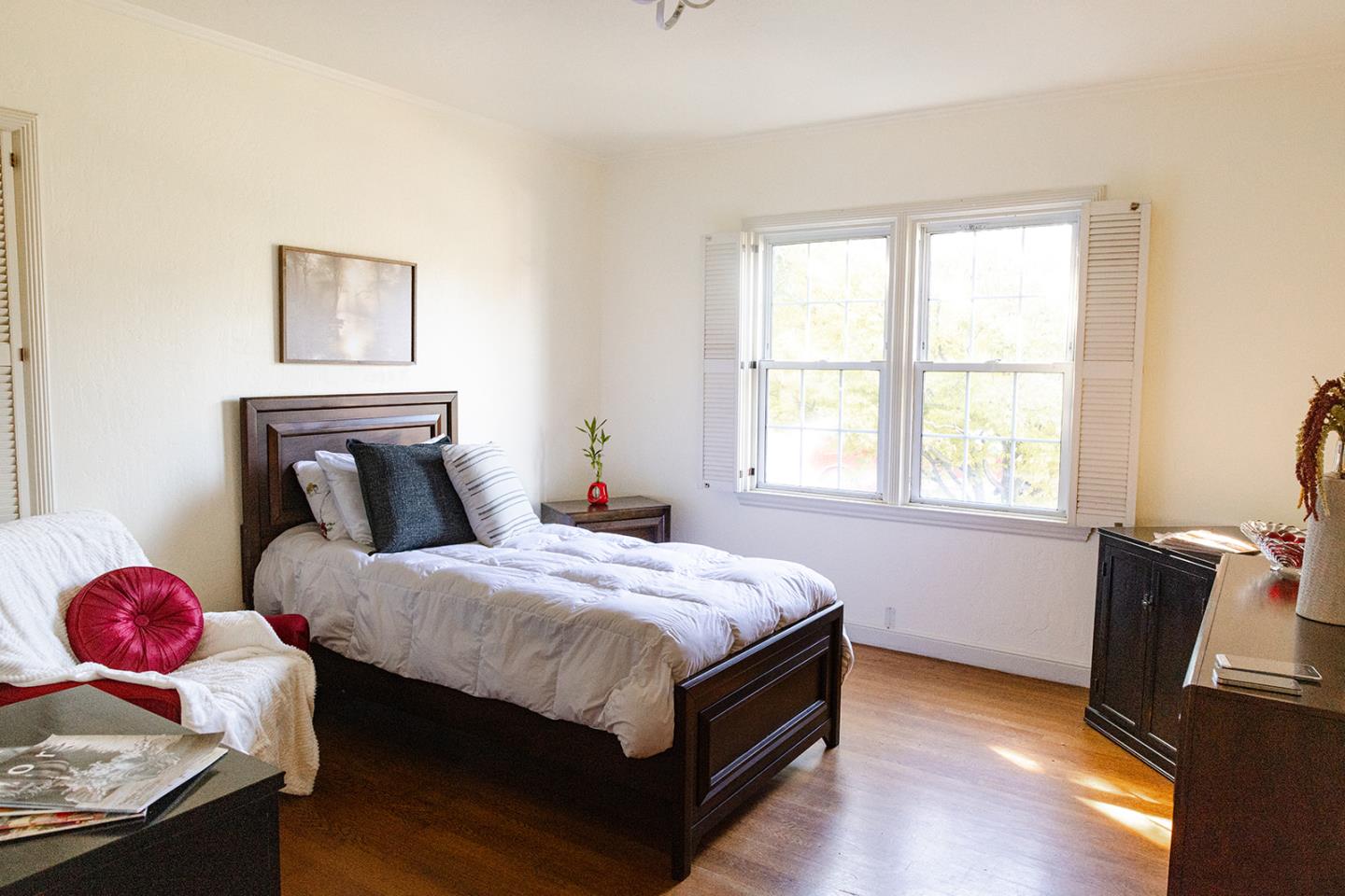 Detail Gallery Image 7 of 34 For 1541 Maple St, San Mateo,  CA 94402 - 2 Beds | 1 Baths