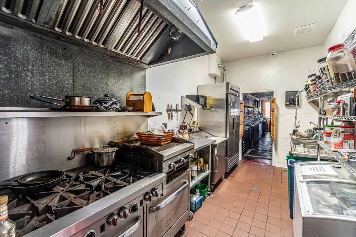 5740 Mission Street, San Francisco, CA, 94112
