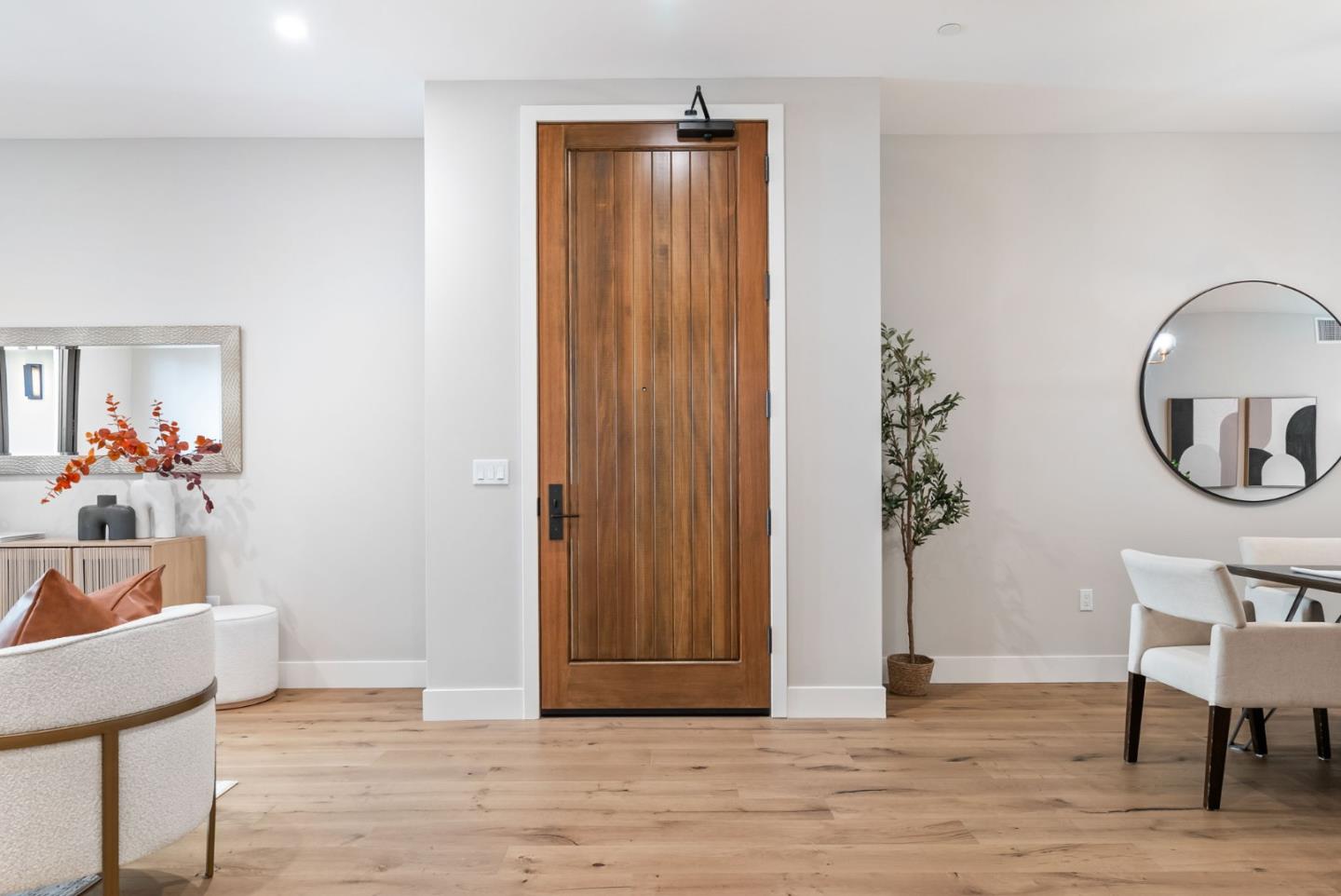 Detail Gallery Image 11 of 53 For 221 Hope St, Mountain View,  CA 94041 - 2 Beds | 2/1 Baths