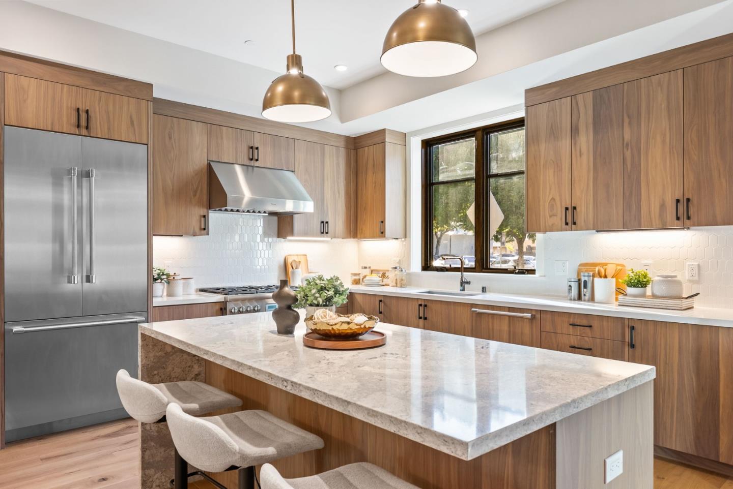 Detail Gallery Image 21 of 53 For 221 Hope St, Mountain View,  CA 94041 - 2 Beds | 2/1 Baths