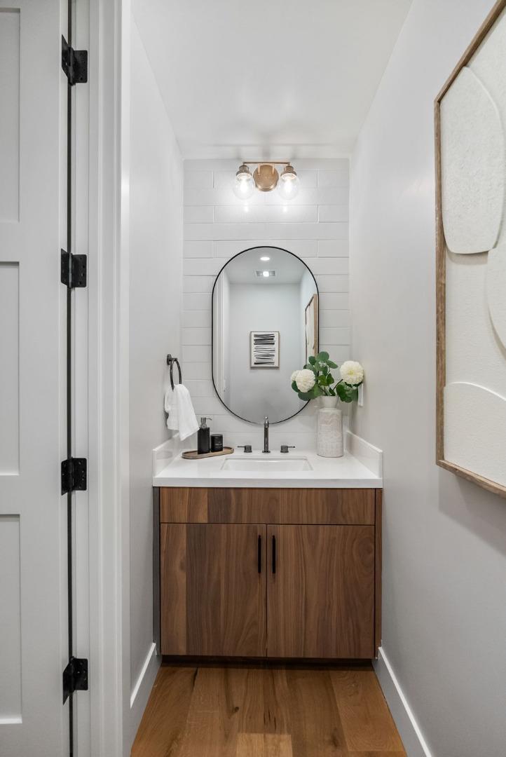 Detail Gallery Image 46 of 53 For 221 Hope St, Mountain View,  CA 94041 - 2 Beds | 2/1 Baths