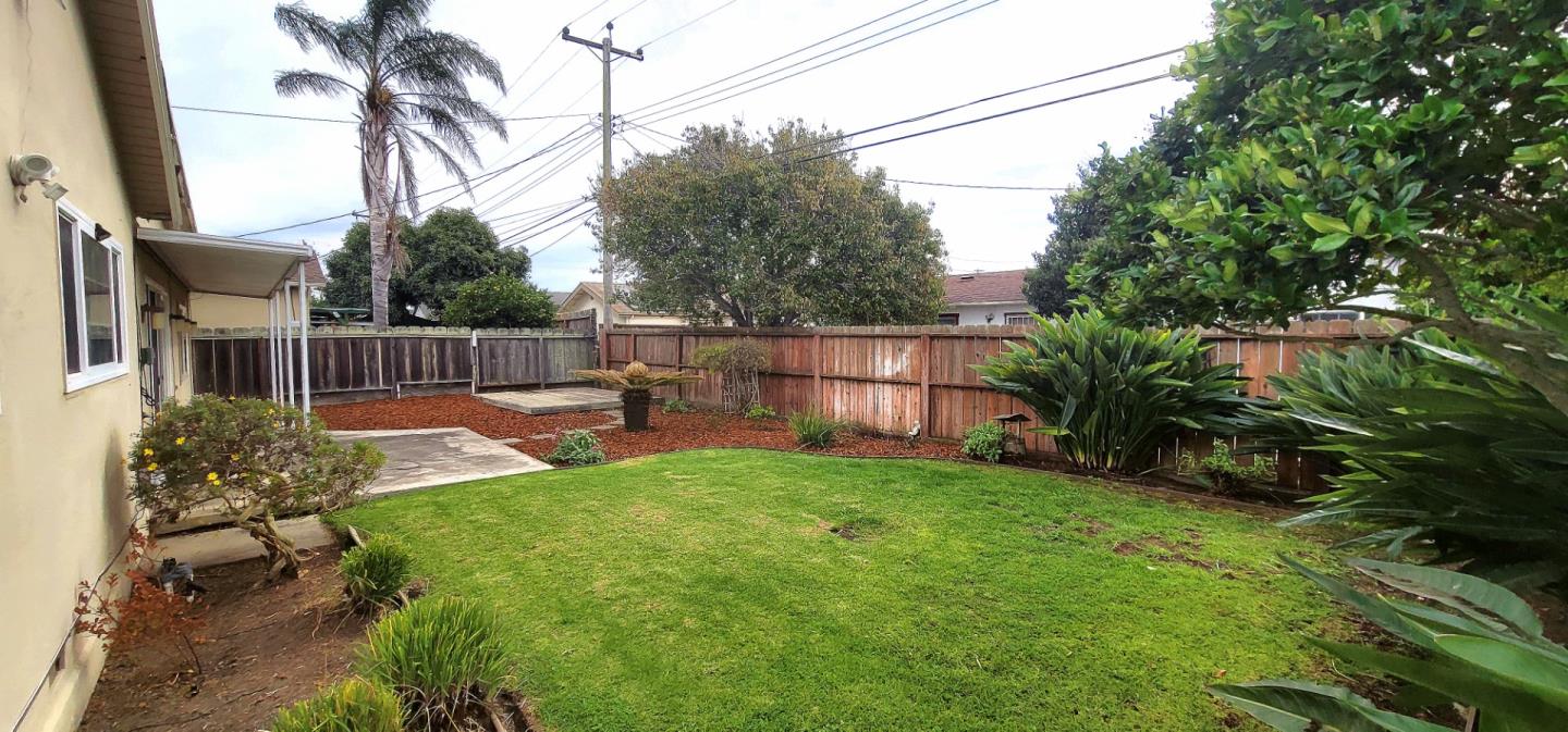 Detail Gallery Image 19 of 25 For 211 Primrose Dr, Salinas,  CA 93906 - 4 Beds | 3 Baths