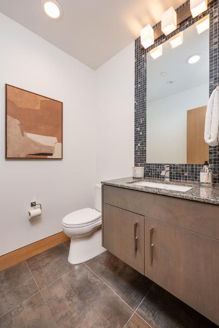 Detail Gallery Image 21 of 26 For 94 Yale Rd, Menlo Park,  CA 94025 - 4 Beds | 4/2 Baths