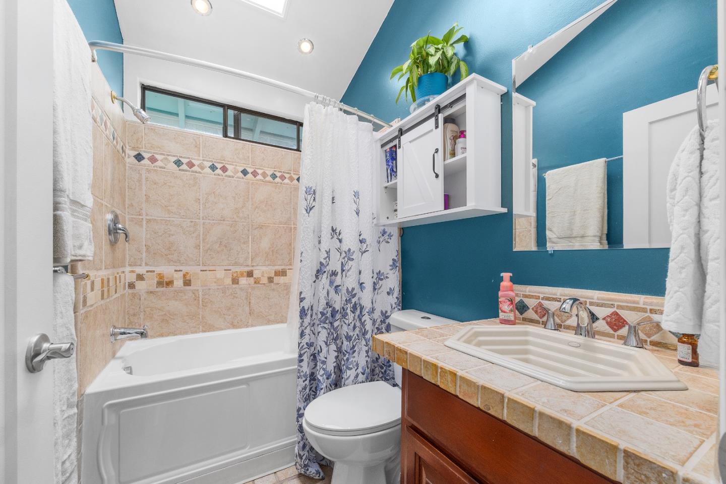 Detail Gallery Image 20 of 41 For 630 Encino Dr, Aptos,  CA 95003 - 3 Beds | 1/2 Baths