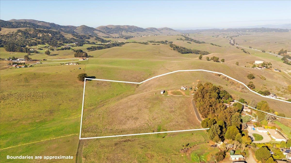 Detail Gallery Image 3 of 24 For 15 Stephens Dr, San Juan Bautista,  CA 95045 - – Beds | – Baths