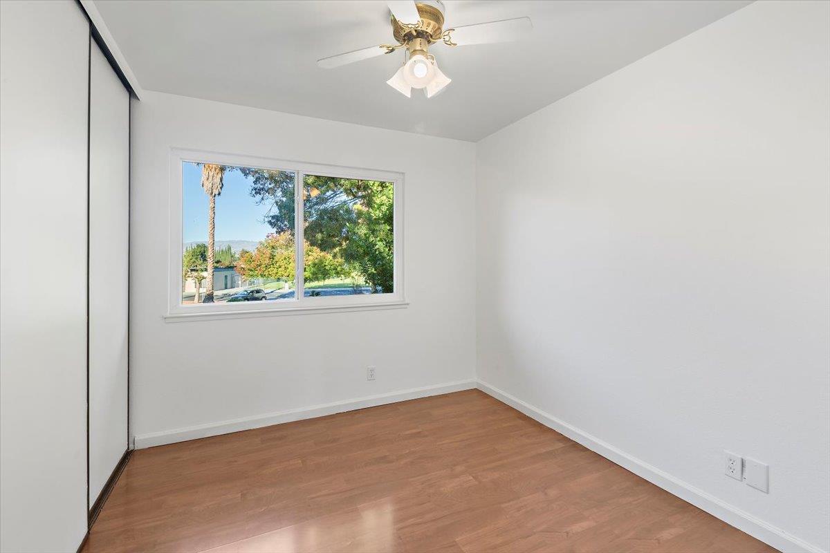 Detail Gallery Image 15 of 27 For 115 Kenbrook Cir, San Jose,  CA 95111 - 3 Beds | 1/1 Baths
