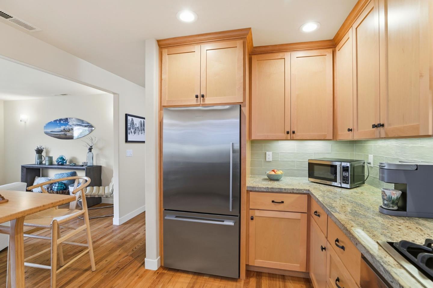 Detail Gallery Image 13 of 45 For 4570 Jewel St, Capitola,  CA 95010 - 2 Beds | 2 Baths