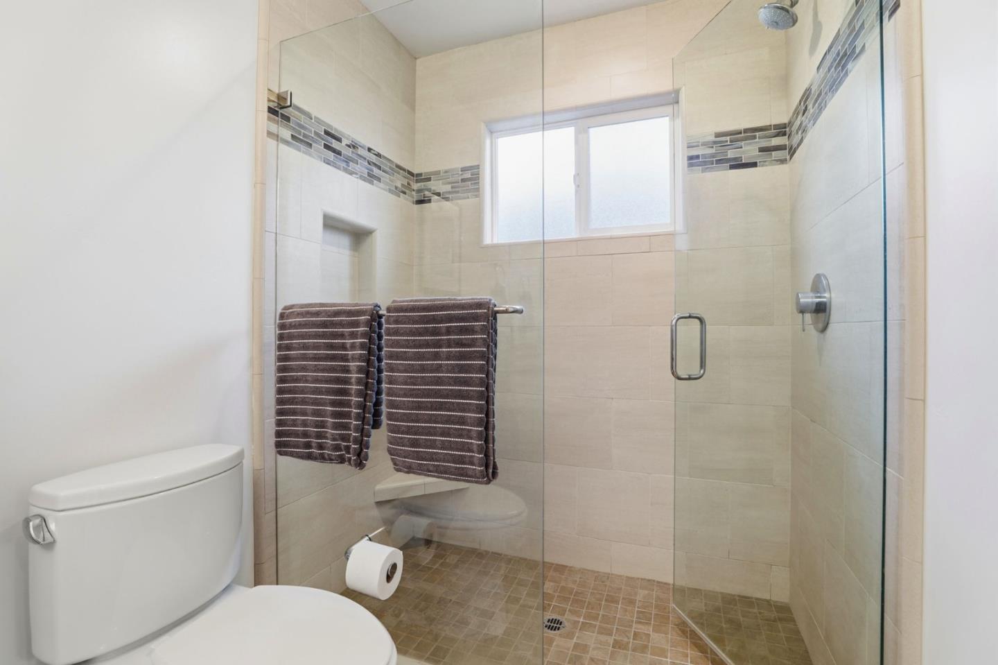 Detail Gallery Image 18 of 45 For 4570 Jewel St, Capitola,  CA 95010 - 2 Beds | 2 Baths