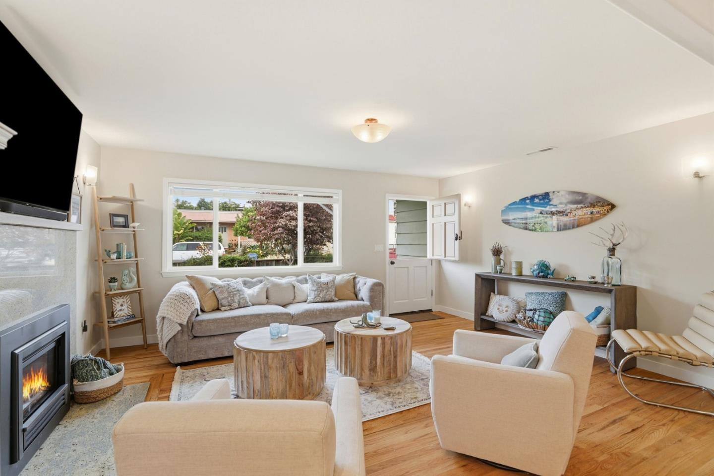 Detail Gallery Image 8 of 45 For 4570 Jewel St, Capitola,  CA 95010 - 2 Beds | 2 Baths