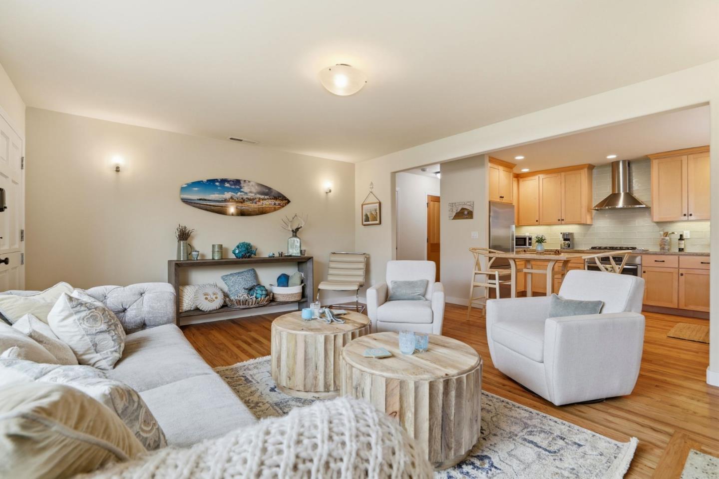 Detail Gallery Image 9 of 45 For 4570 Jewel St, Capitola,  CA 95010 - 2 Beds | 2 Baths