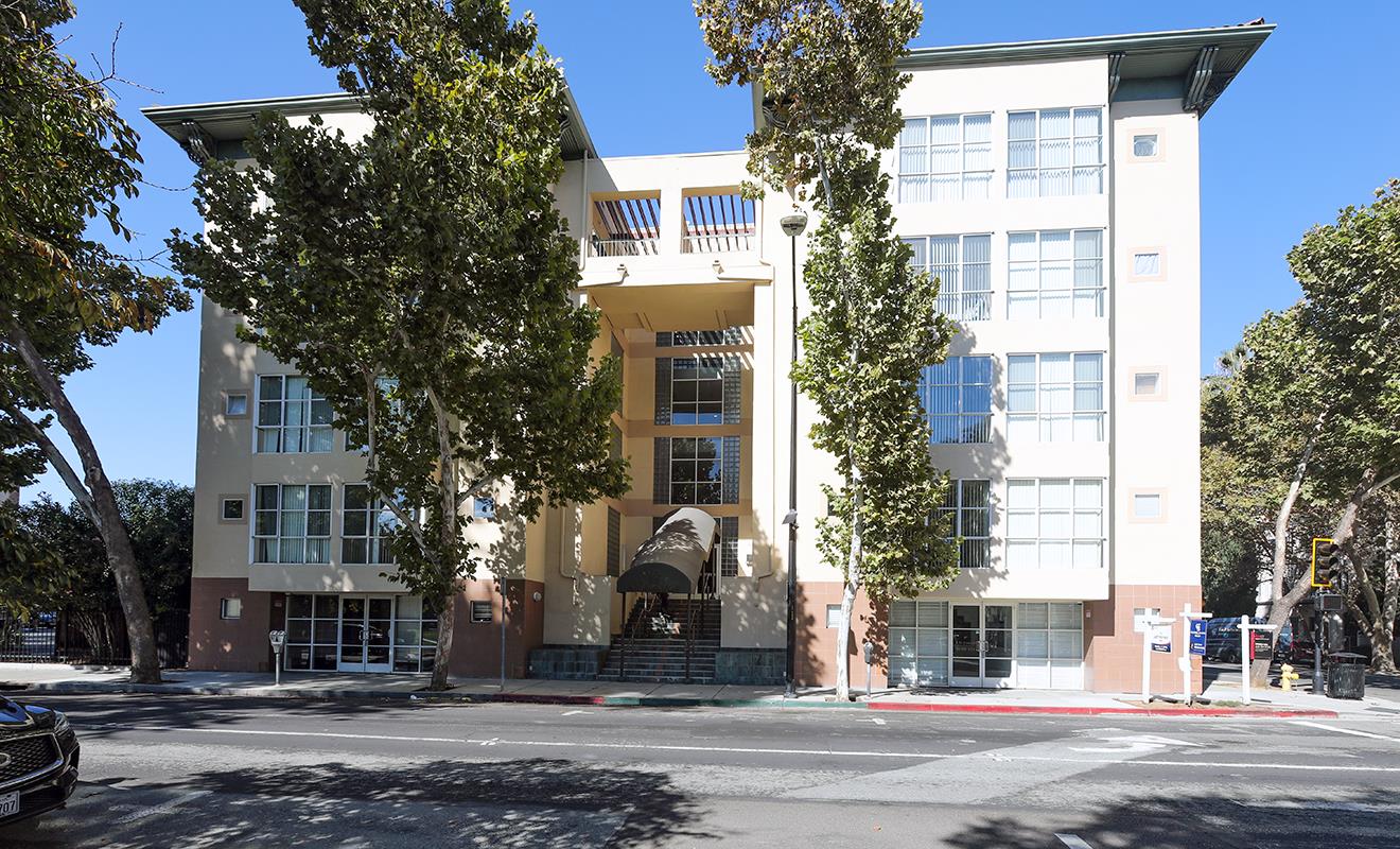 Detail Gallery Image 2 of 22 For 97 E Saint James St #21,  San Jose,  CA 95112 - 2 Beds | 2 Baths