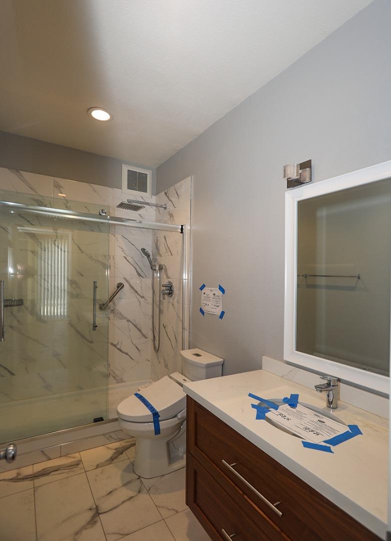 Detail Gallery Image 3 of 22 For 97 E Saint James St #21,  San Jose,  CA 95112 - 2 Beds | 2 Baths