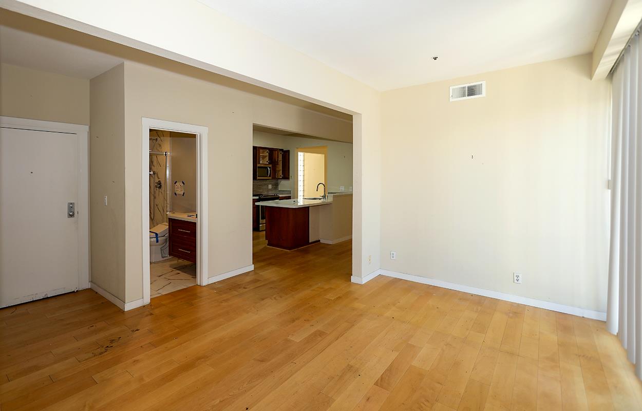 Detail Gallery Image 7 of 22 For 97 E Saint James St #21,  San Jose,  CA 95112 - 2 Beds | 2 Baths