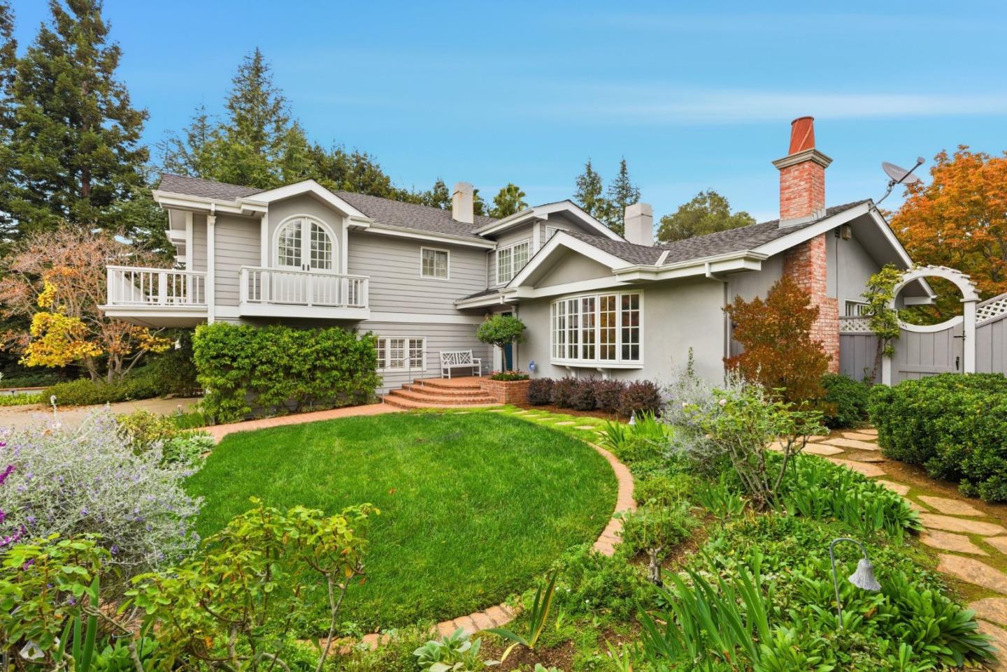 Detail Gallery Image 2 of 52 For 24745 Summerhill Ave, Los Altos,  CA 94024 - 4 Beds | 3 Baths