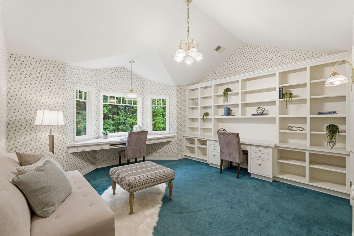 Detail Gallery Image 33 of 52 For 24745 Summerhill Ave, Los Altos,  CA 94024 - 4 Beds | 3 Baths