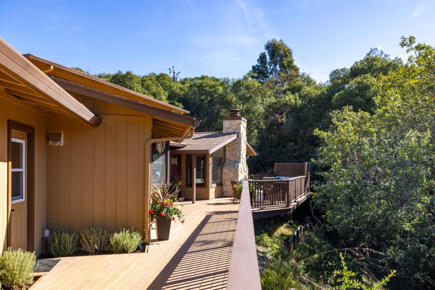 Detail Gallery Image 32 of 44 For 150 Terrace Way, Carmel Valley,  CA 93924 - 3 Beds | 3 Baths