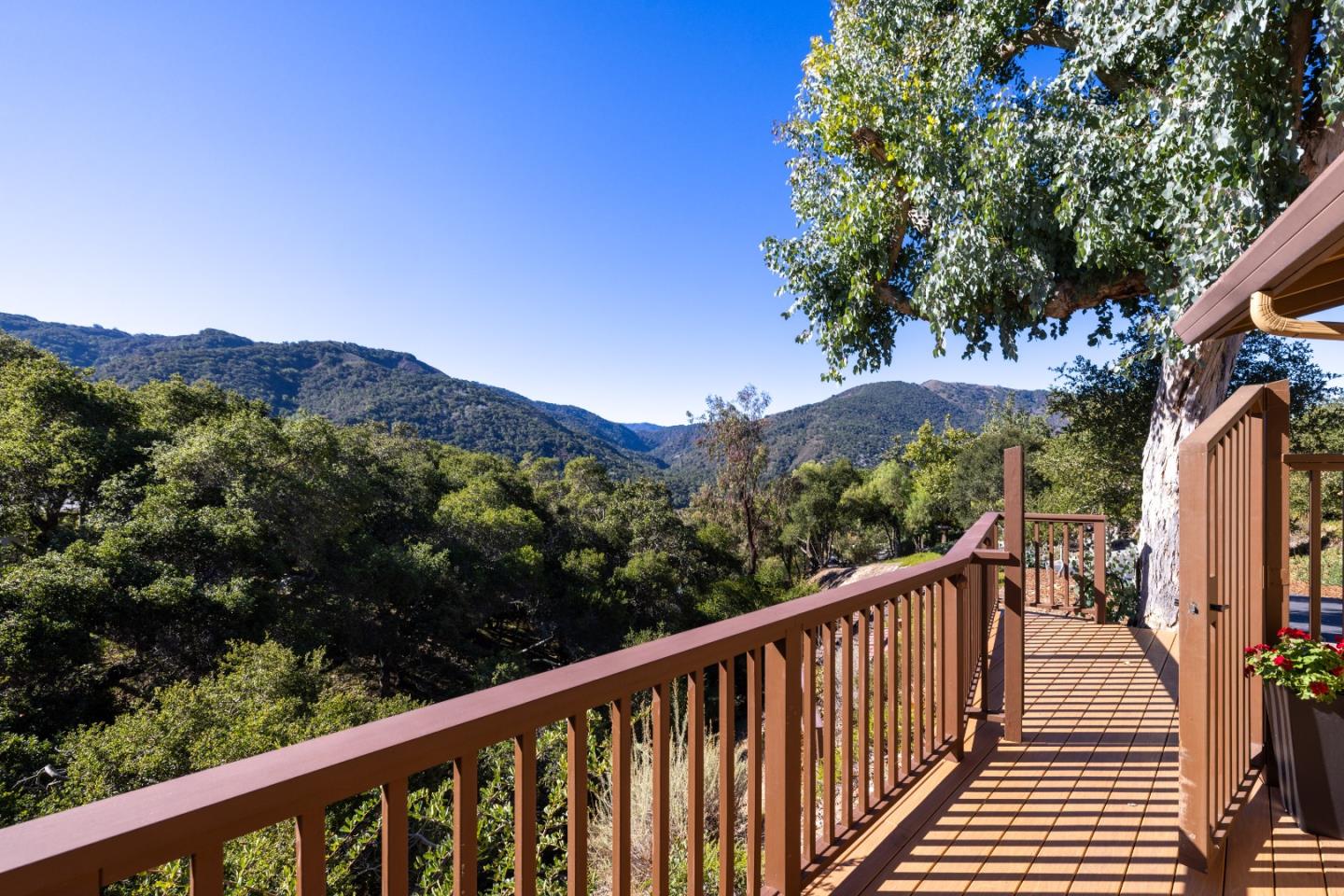 Detail Gallery Image 33 of 44 For 150 Terrace Way, Carmel Valley,  CA 93924 - 3 Beds | 3 Baths