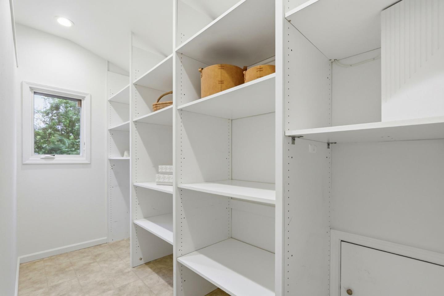 Detail Gallery Image 37 of 46 For 2177 Cheryl Way, San Jose,  CA 95125 - 5 Beds | 3 Baths