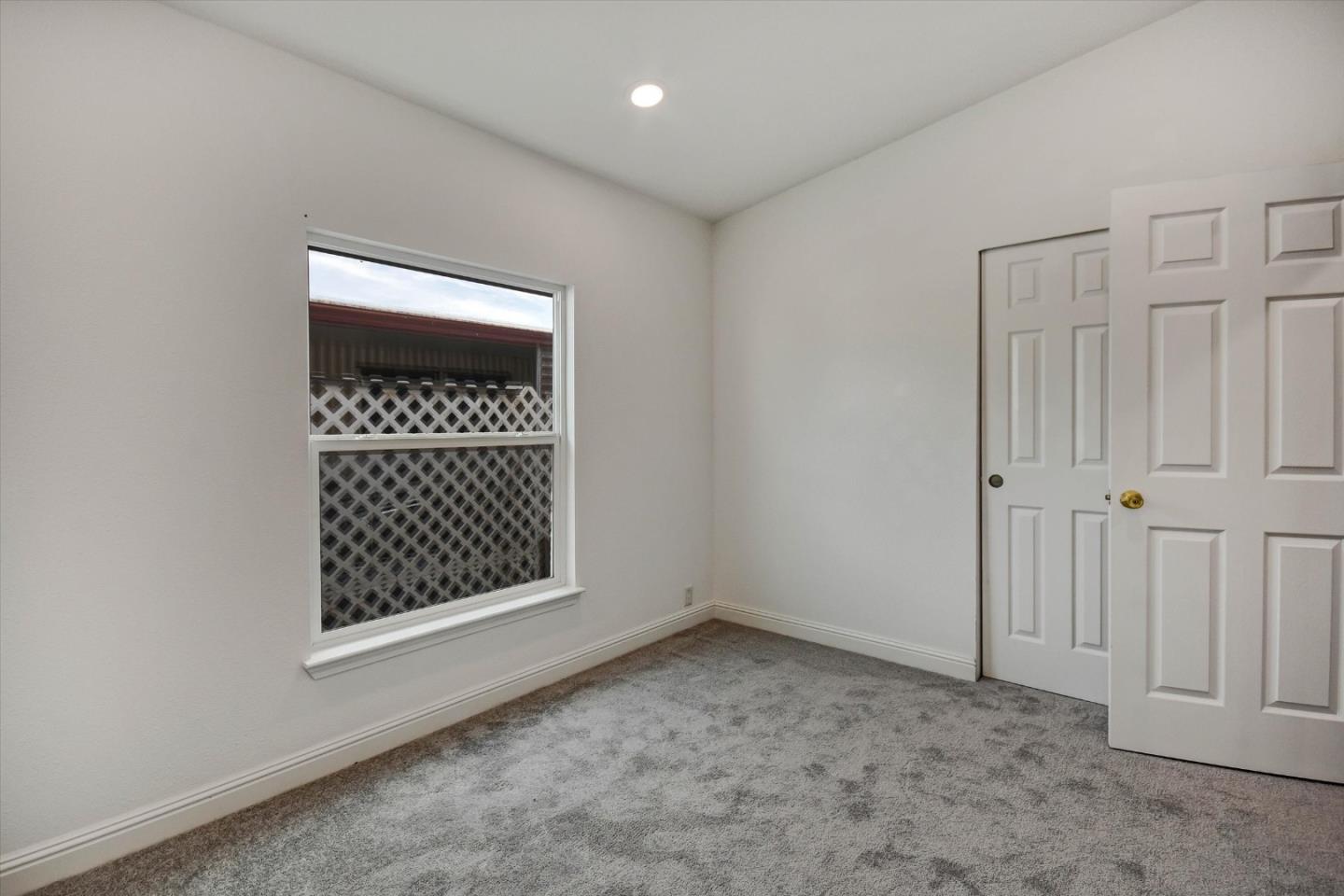Detail Gallery Image 19 of 30 For 60 Wilson Way #117,  Milpitas,  CA 95035 - 3 Beds | 2 Baths