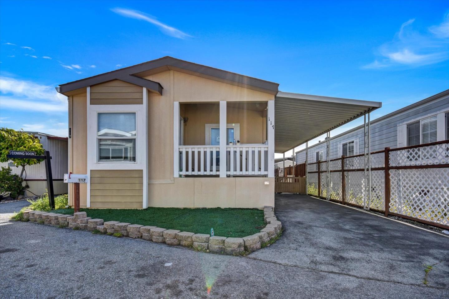 Detail Gallery Image 2 of 30 For 60 Wilson Way #117,  Milpitas,  CA 95035 - 3 Beds | 2 Baths