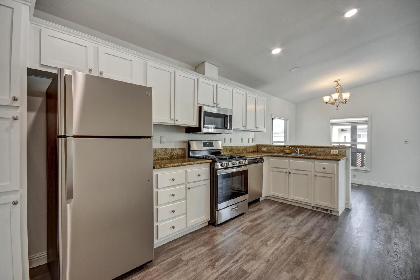 Detail Gallery Image 22 of 30 For 60 Wilson Way #117,  Milpitas,  CA 95035 - 3 Beds | 2 Baths