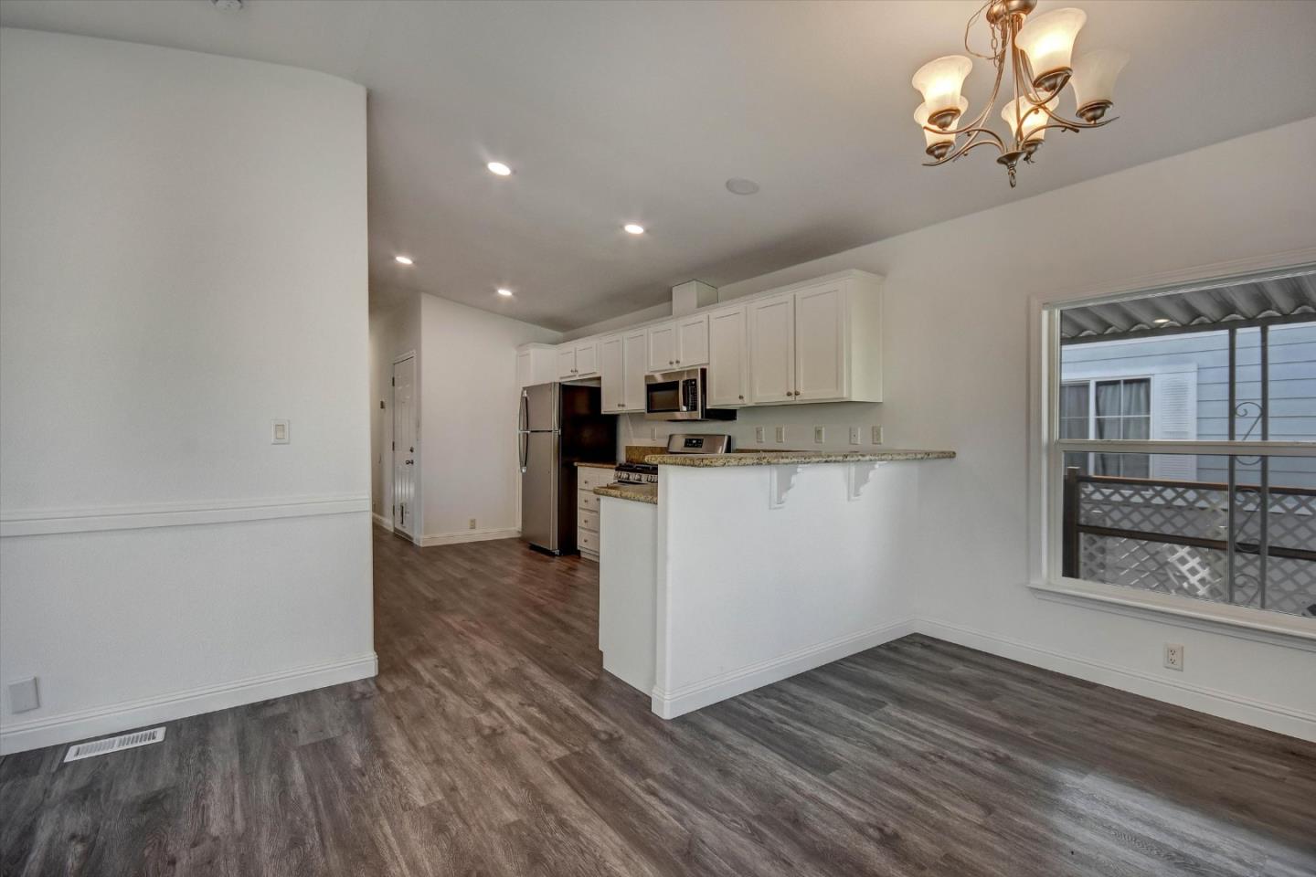 Detail Gallery Image 27 of 30 For 60 Wilson Way #117,  Milpitas,  CA 95035 - 3 Beds | 2 Baths