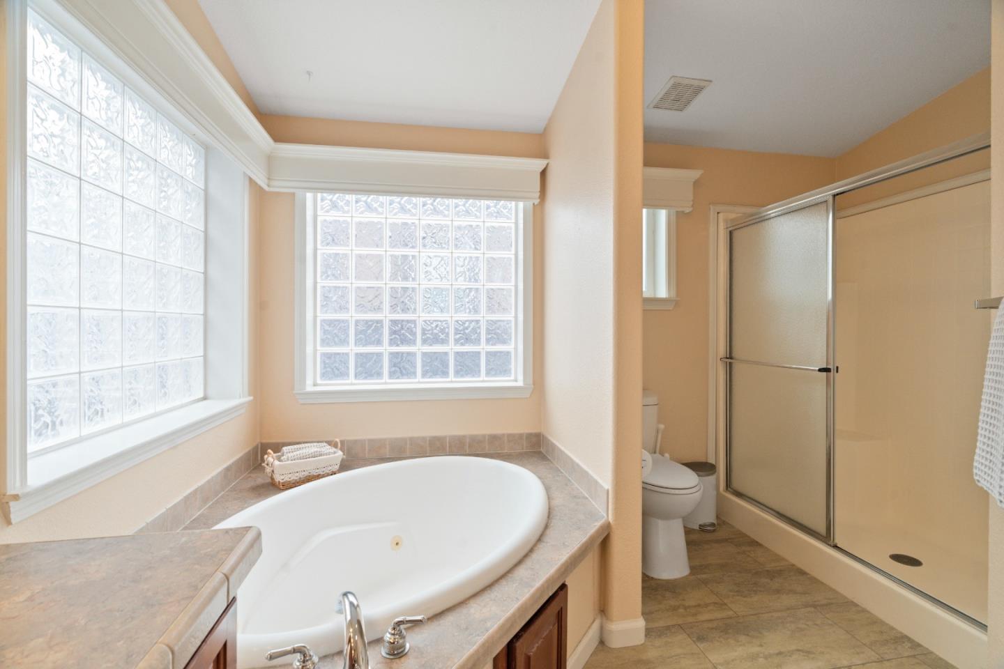 Detail Gallery Image 18 of 53 For 444 Whispering Pines Dr #79,  Scotts Valley,  CA 95066 - 3 Beds | 2 Baths