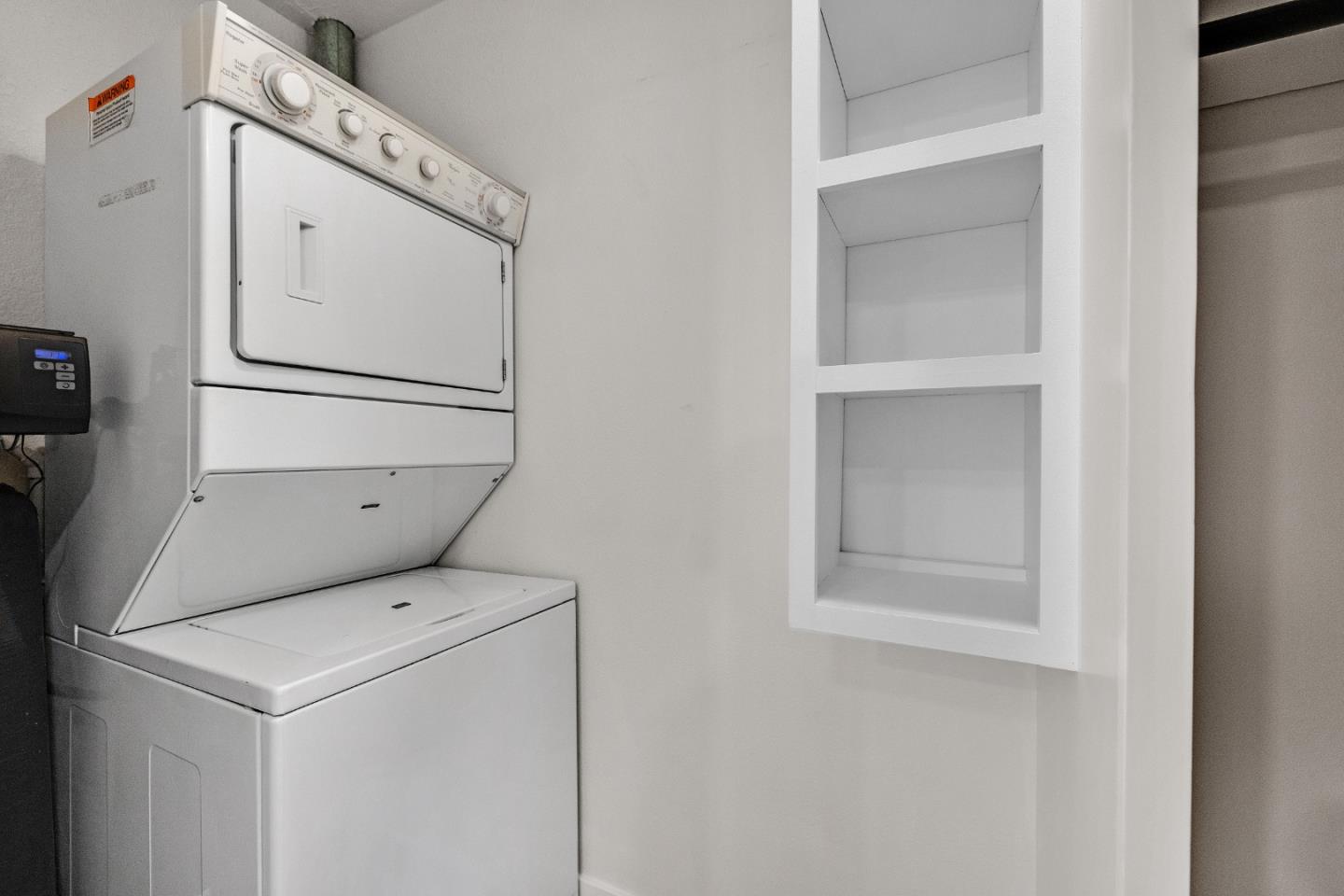 Detail Gallery Image 23 of 32 For 205 Red Oak Dr #M,  Sunnyvale,  CA 94086 - 2 Beds | 1 Baths