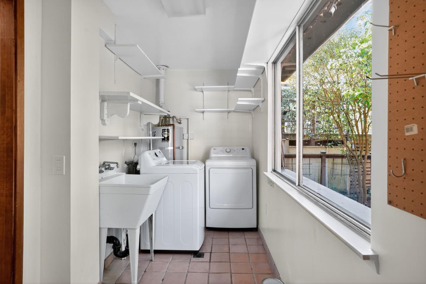 Detail Gallery Image 25 of 29 For 307 Moosehead Dr, Aptos,  CA 95003 - 4 Beds | 2 Baths