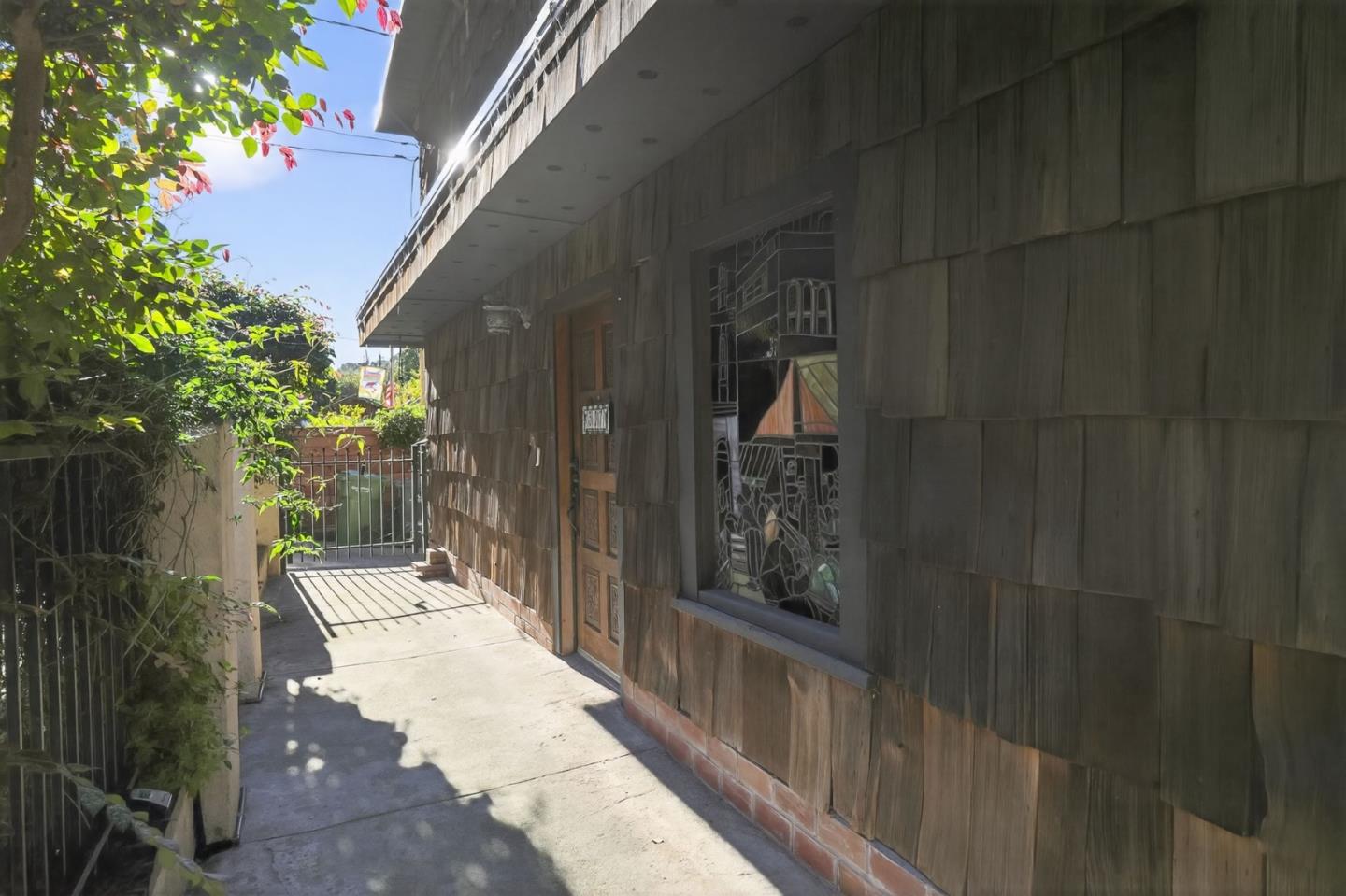 Detail Gallery Image 3 of 29 For 307 Moosehead Dr, Aptos,  CA 95003 - 4 Beds | 2 Baths