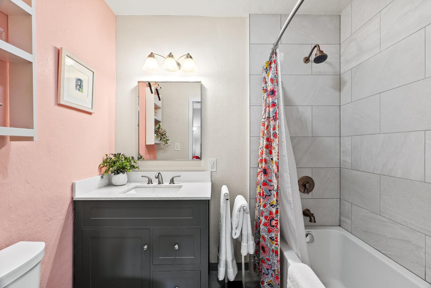 Detail Gallery Image 14 of 41 For 134 May Ave, Santa Cruz,  CA 95062 - 2 Beds | 2 Baths