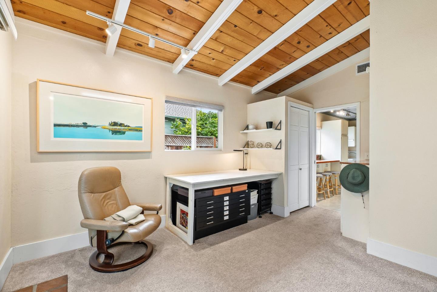 Detail Gallery Image 23 of 41 For 134 May Ave, Santa Cruz,  CA 95062 - 2 Beds | 2 Baths