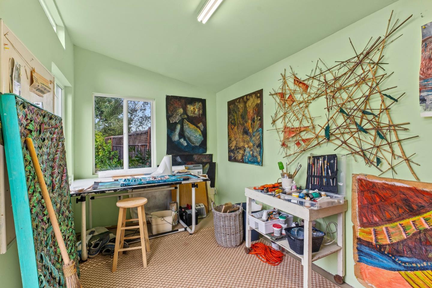 Detail Gallery Image 38 of 41 For 134 May Ave, Santa Cruz,  CA 95062 - 2 Beds | 2 Baths