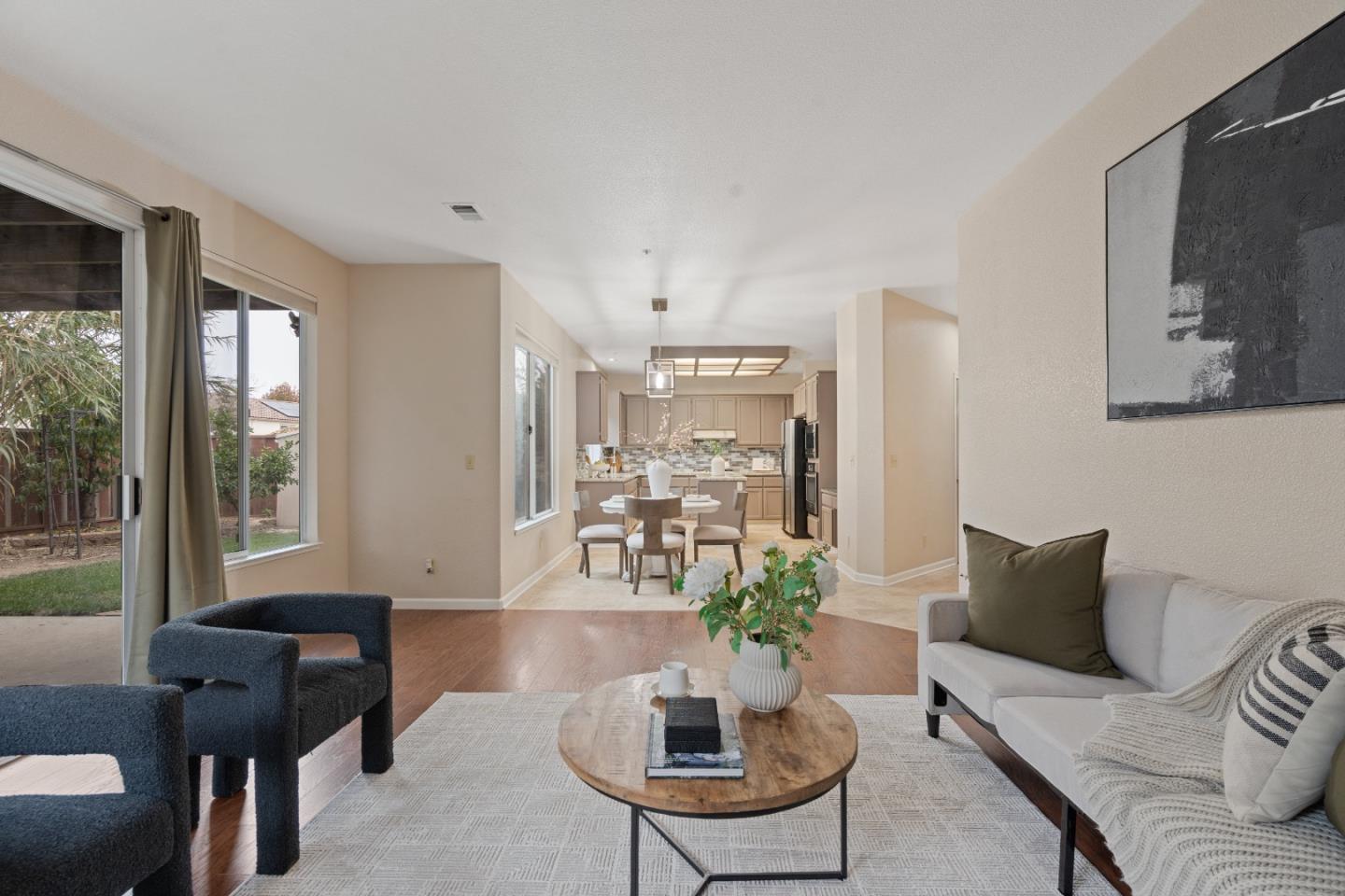 Detail Gallery Image 27 of 60 For 1258 De Cunha Ct, Salinas,  CA 93906 - 5 Beds | 3 Baths