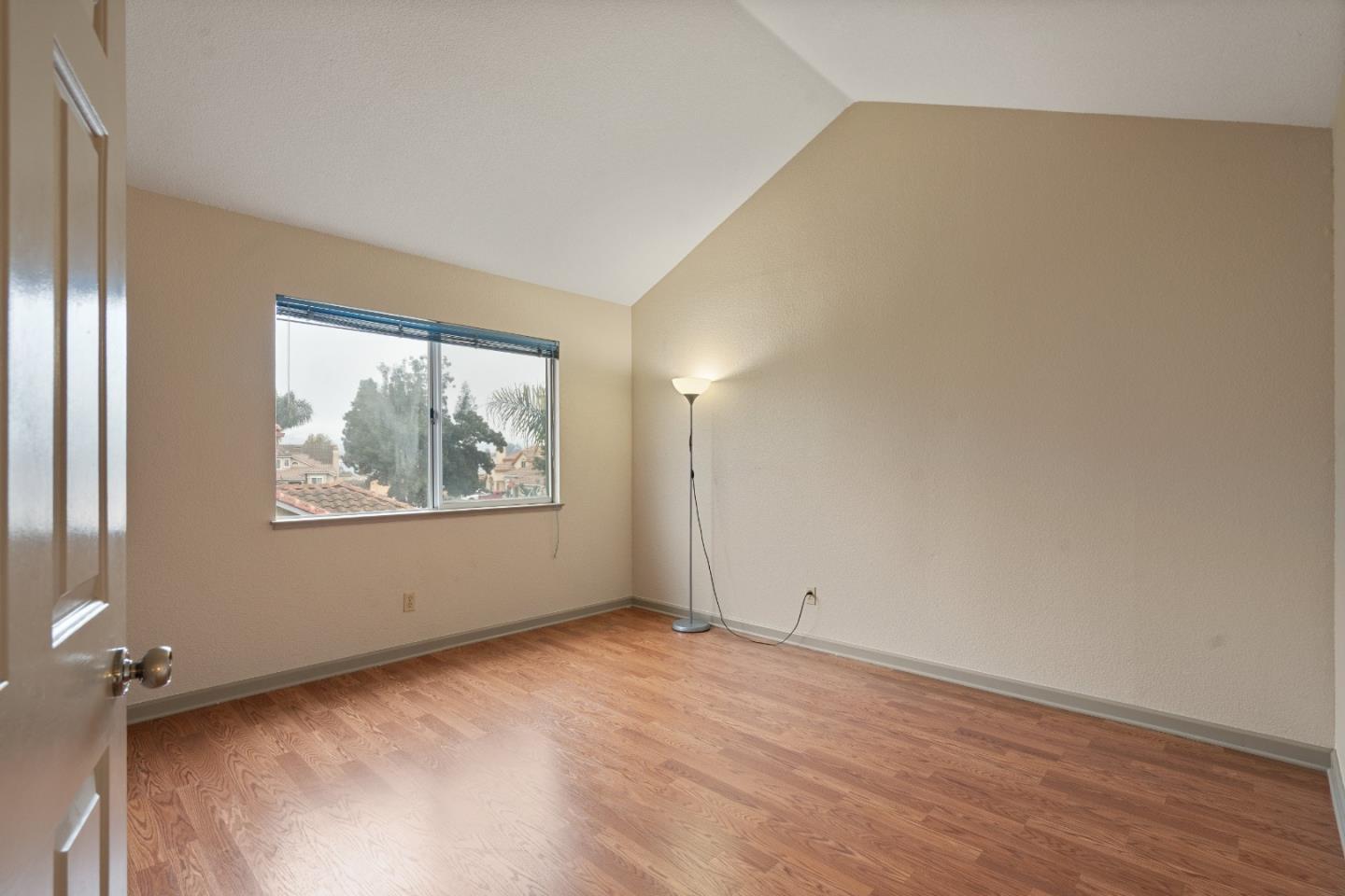 Detail Gallery Image 45 of 60 For 1258 De Cunha Ct, Salinas,  CA 93906 - 5 Beds | 3 Baths