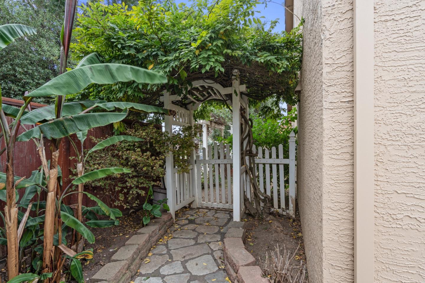 Detail Gallery Image 57 of 60 For 1258 De Cunha Ct, Salinas,  CA 93906 - 5 Beds | 3 Baths