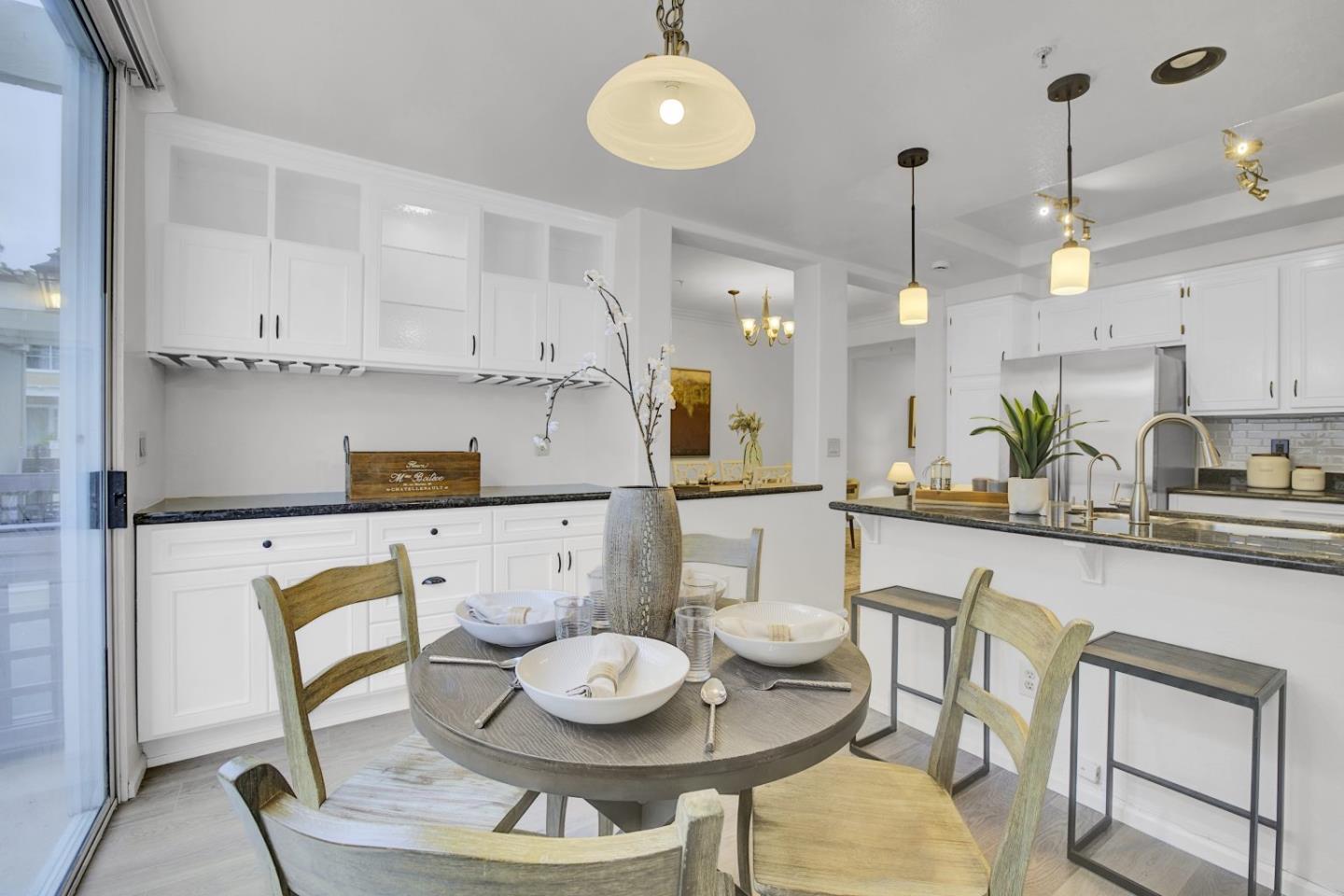 Detail Gallery Image 19 of 48 For 441 Camille Cir #13,  San Jose,  CA 95134 - 3 Beds | 2/1 Baths