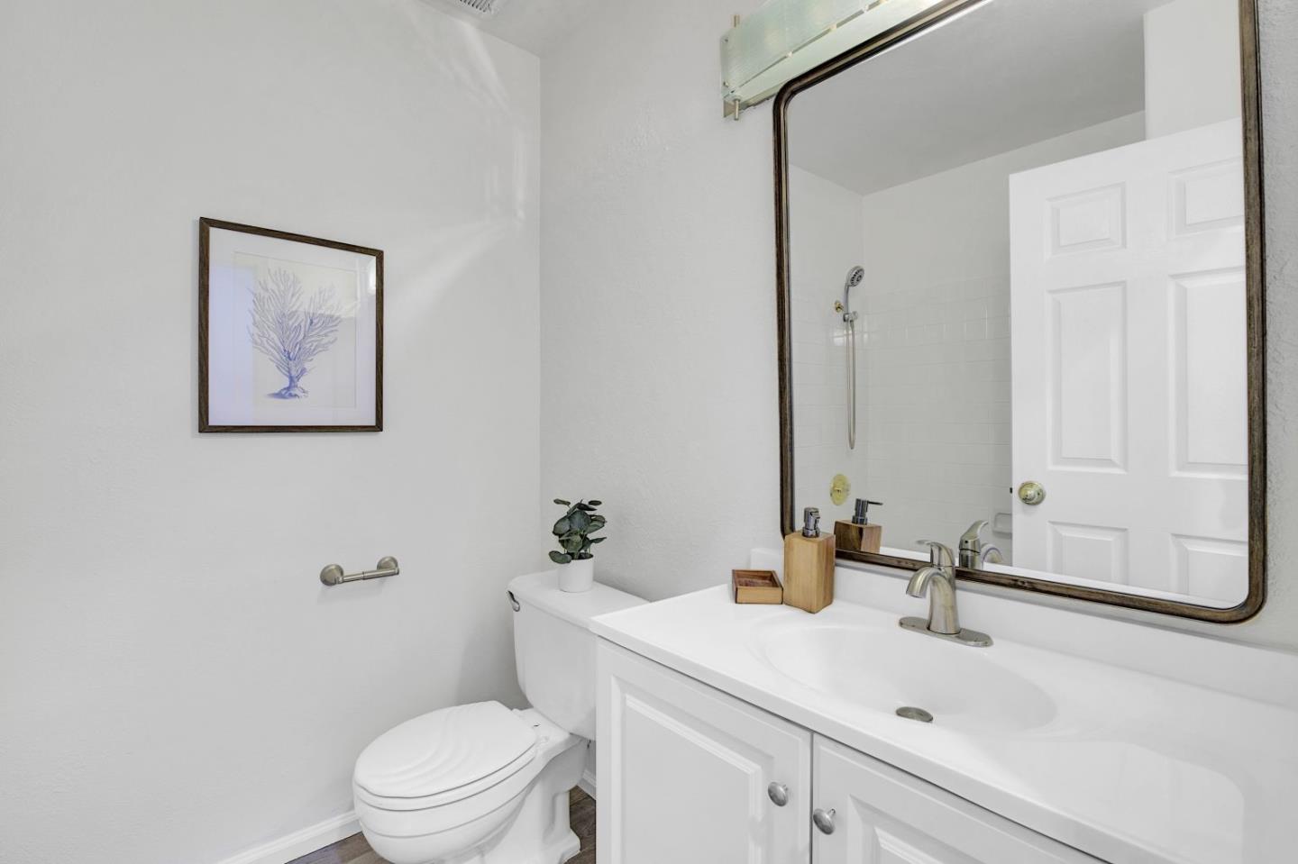 Detail Gallery Image 32 of 48 For 441 Camille Cir #13,  San Jose,  CA 95134 - 3 Beds | 2/1 Baths