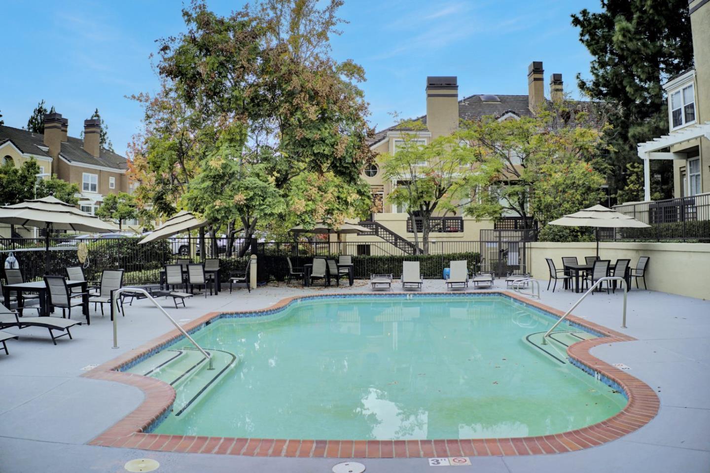 Detail Gallery Image 42 of 48 For 441 Camille Cir #13,  San Jose,  CA 95134 - 3 Beds | 2/1 Baths