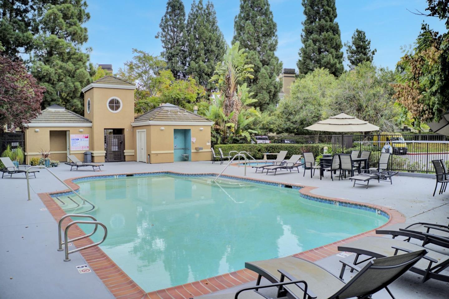 Detail Gallery Image 43 of 48 For 441 Camille Cir #13,  San Jose,  CA 95134 - 3 Beds | 2/1 Baths