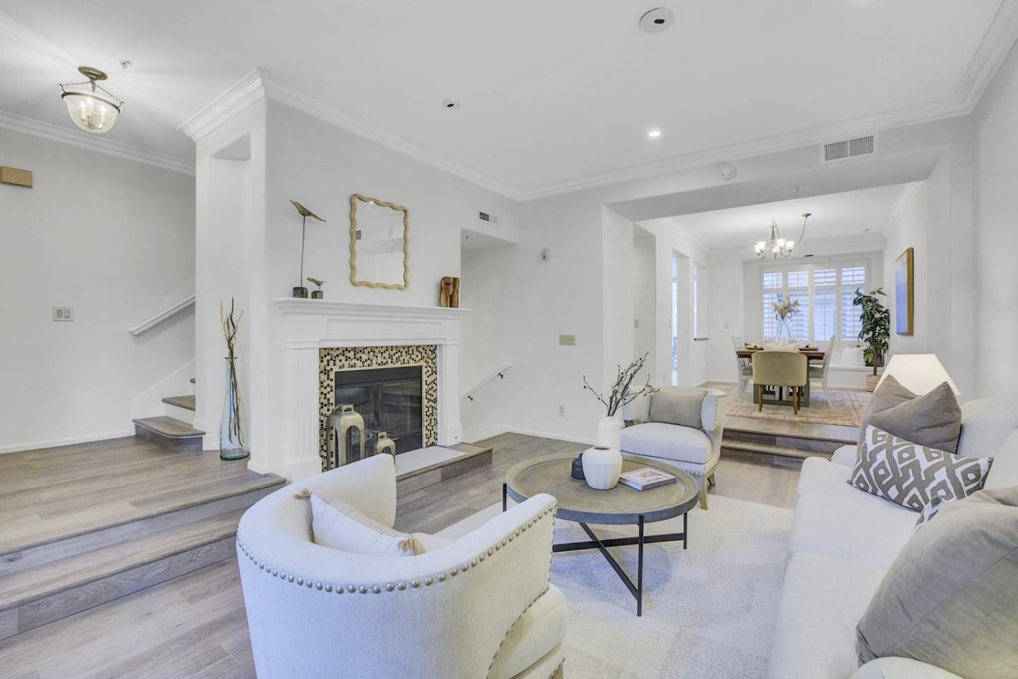 Detail Gallery Image 8 of 48 For 441 Camille Cir #13,  San Jose,  CA 95134 - 3 Beds | 2/1 Baths