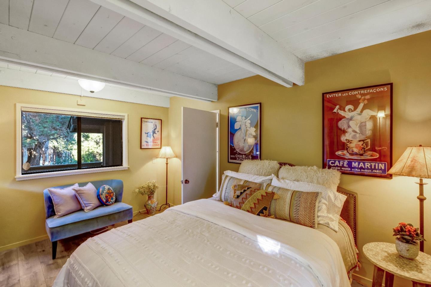 Detail Gallery Image 15 of 28 For 412 Corral De Tierra Rd, Salinas,  CA 93908 - 2 Beds | 3 Baths