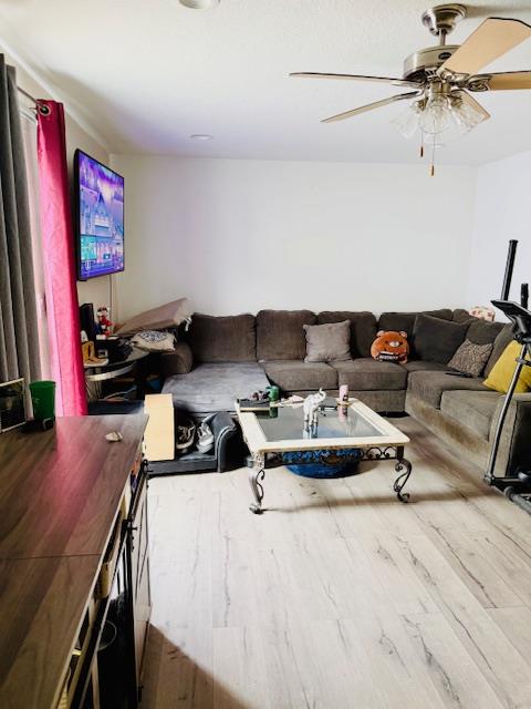 Detail Gallery Image 18 of 20 For 12621 Kathy Ln, Garden Grove,  CA 92840 - 6 Beds | 4 Baths