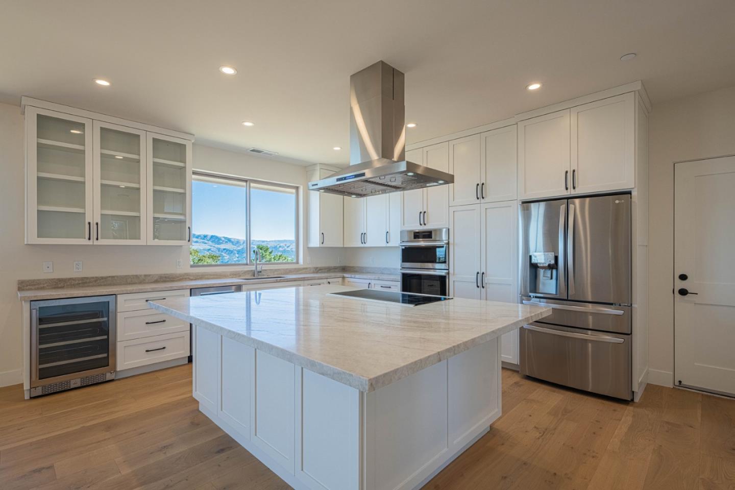 Detail Gallery Image 12 of 43 For 26131 Laureles Grade Rd, Carmel Valley,  CA 93924 - 3 Beds | 2/1 Baths