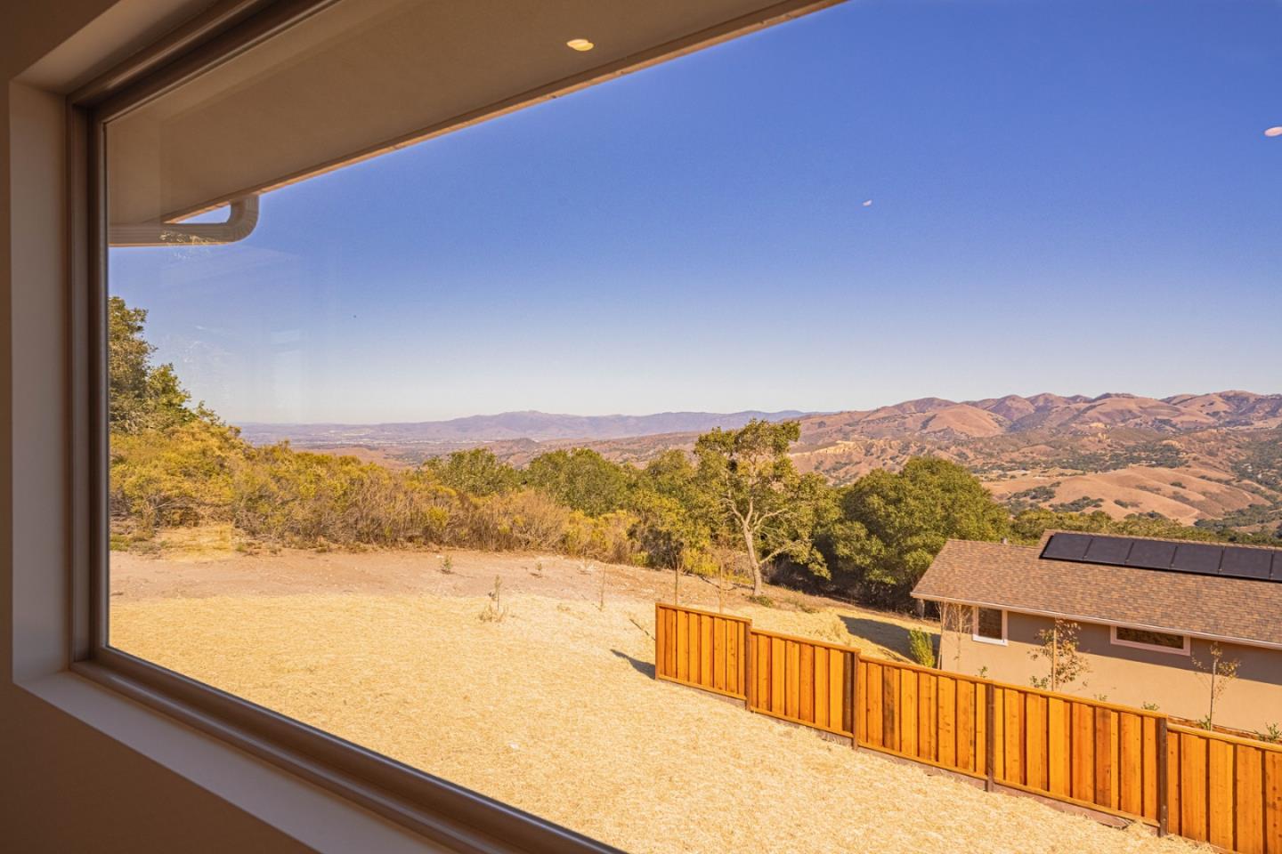 Detail Gallery Image 24 of 43 For 26131 Laureles Grade Rd, Carmel Valley,  CA 93924 - 3 Beds | 2/1 Baths