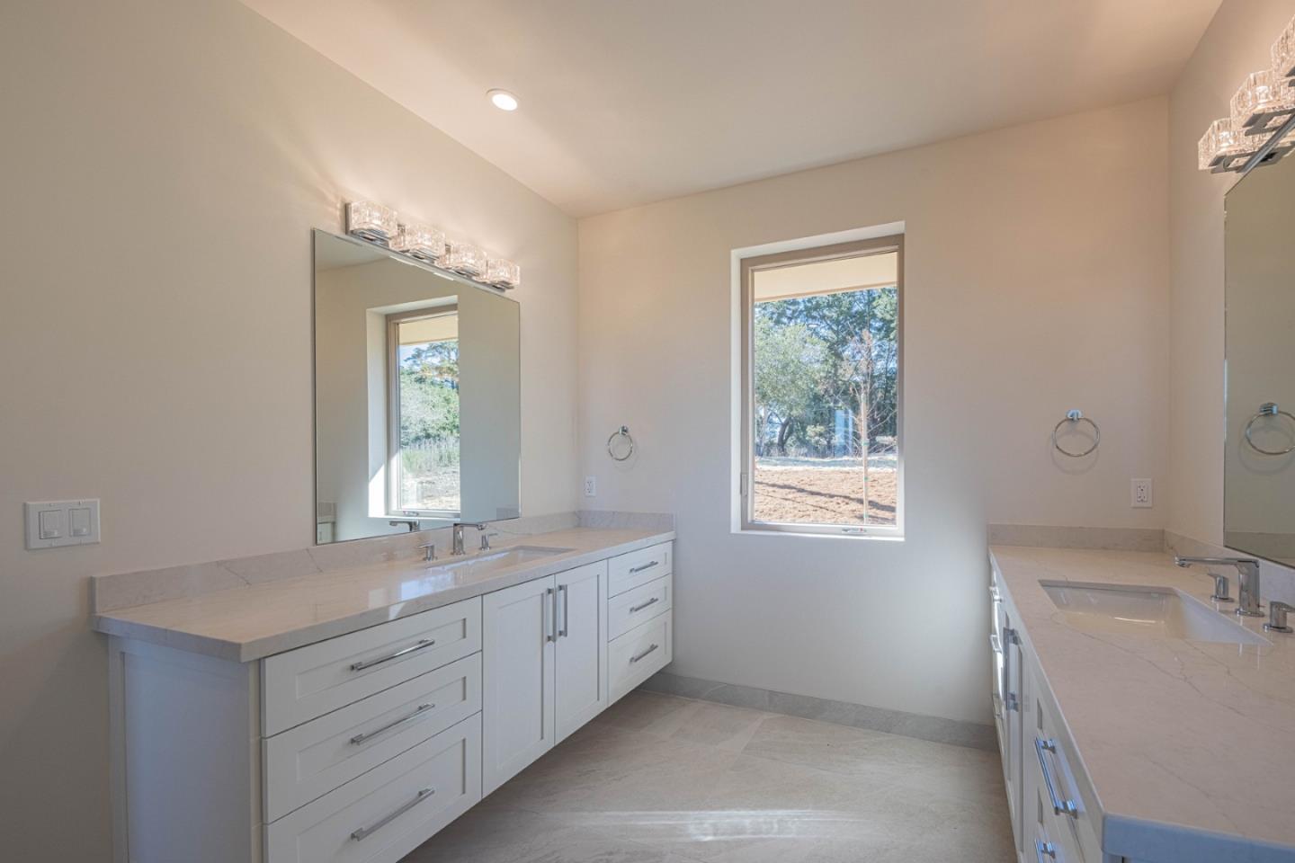 Detail Gallery Image 27 of 43 For 26131 Laureles Grade Rd, Carmel Valley,  CA 93924 - 3 Beds | 2/1 Baths