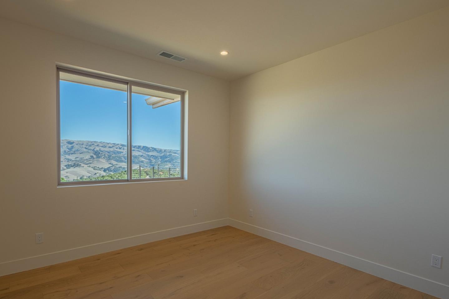 Detail Gallery Image 33 of 43 For 26131 Laureles Grade Rd, Carmel Valley,  CA 93924 - 3 Beds | 2/1 Baths