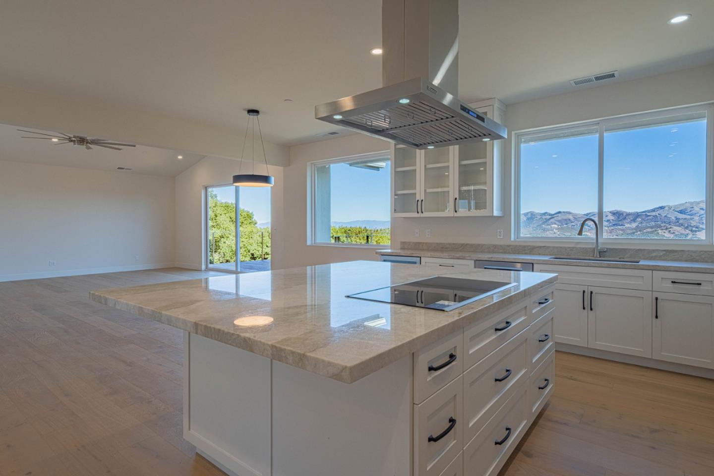 Detail Gallery Image 13 of 43 For 26135 Laureles Grade, Carmel Valley,  CA 93924 - 3 Beds | 2/1 Baths