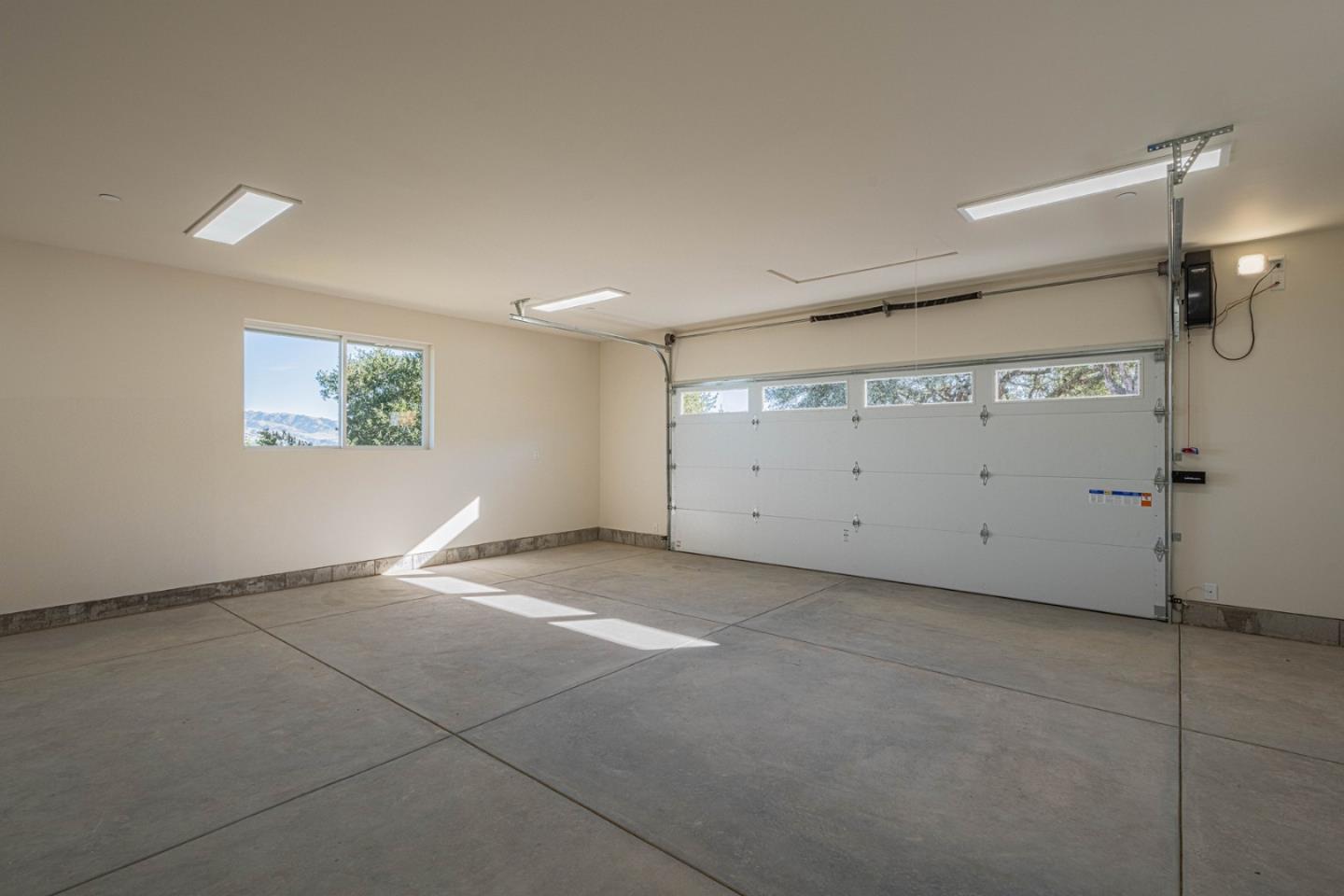 Detail Gallery Image 37 of 43 For 26135 Laureles Grade, Carmel Valley,  CA 93924 - 3 Beds | 2/1 Baths