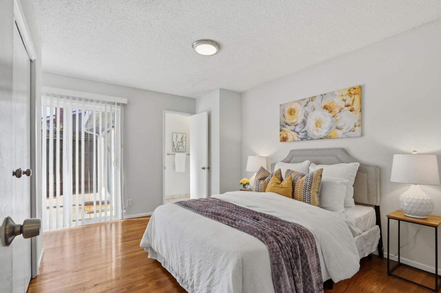 Detail Gallery Image 10 of 21 For 1598 Willowbrook Dr, San Jose,  CA 95118 - 4 Beds | 2 Baths